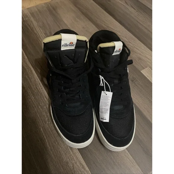 Ellesse Piazza Suede AM 6-10318 Mens Black Low Sneakers Shoes Size 10 Ellesse Piazza Suede AM 6-10318 Mens Black Low Top Lifestyle  main image 3